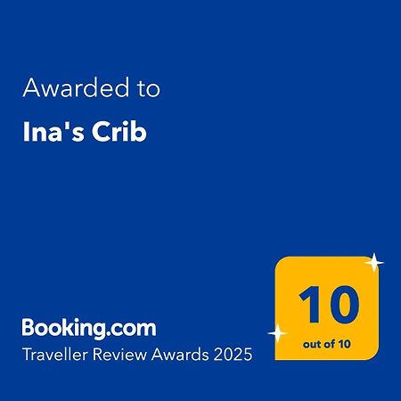Ina'S Crib Hotel Sindos Bagian luar foto